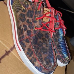NWT Twisted X Size 8M Shiny Leopard Red Women’s Casual Loafers. New in box.